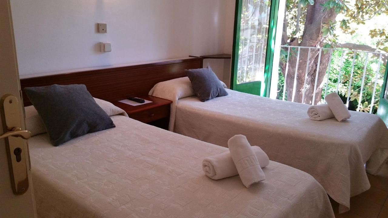 Hotel Apartaments Gesoria Porta Ferrada Sant Feliu de Guíxols Exteriör bild