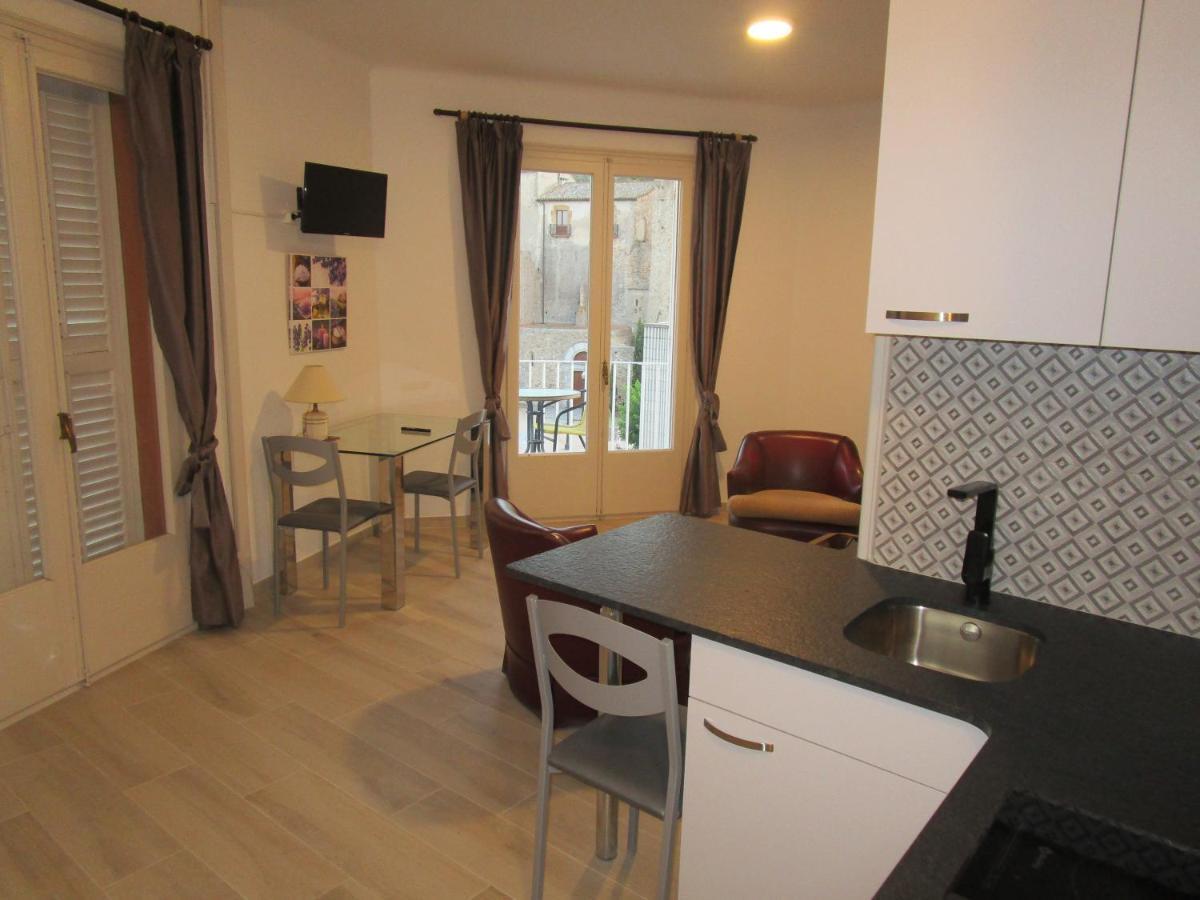 Hotel Apartaments Gesoria Porta Ferrada Sant Feliu de Guíxols Exteriör bild