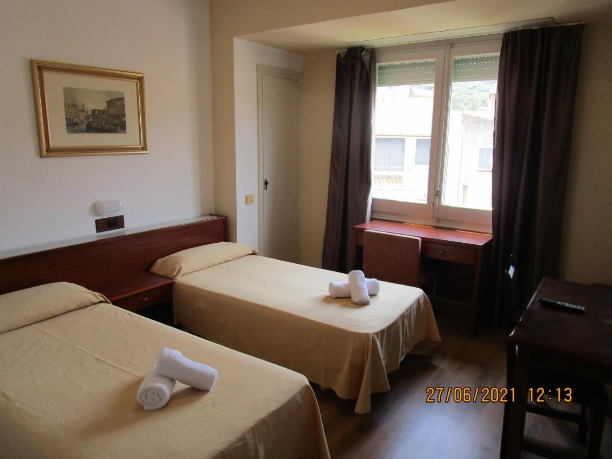 Hotel Apartaments Gesoria Porta Ferrada Sant Feliu de Guíxols Exteriör bild