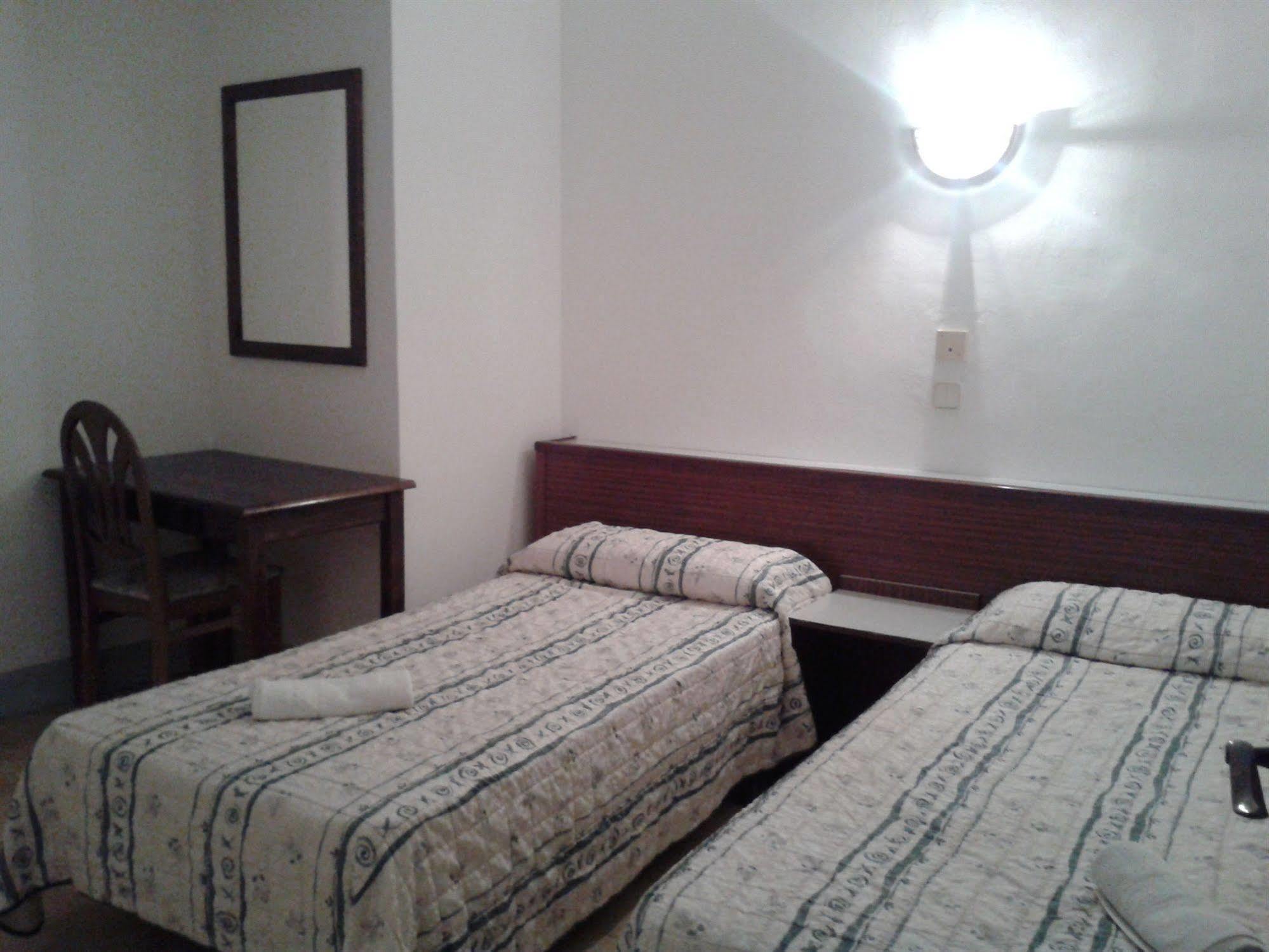 Hotel Apartaments Gesoria Porta Ferrada Sant Feliu de Guíxols Exteriör bild